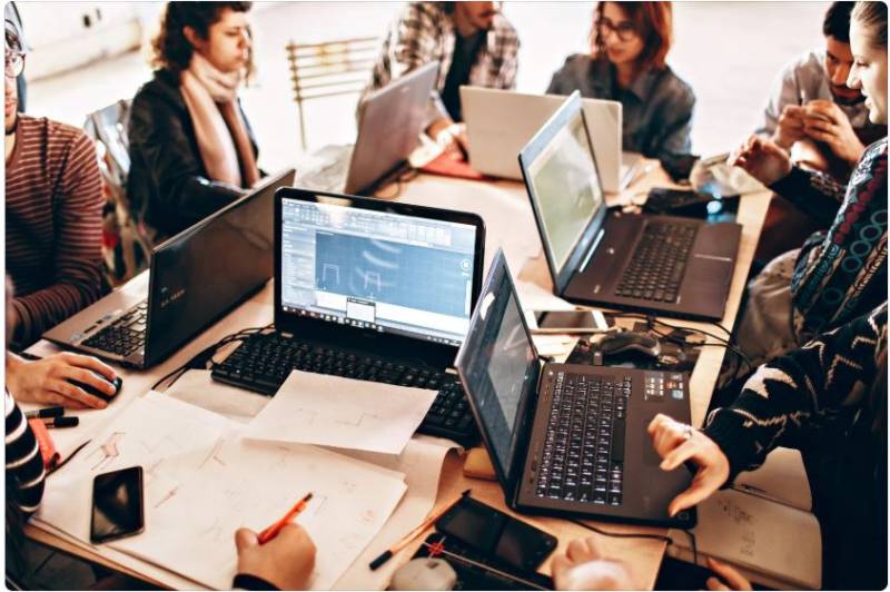 Prévention des risques cyber : les bonnes pratiques pour les entreprises à Nice, Marseille, Montpellier, Toulouse, Paris et ile de France. Présenté par GCA Courtage - SUD FACTOR