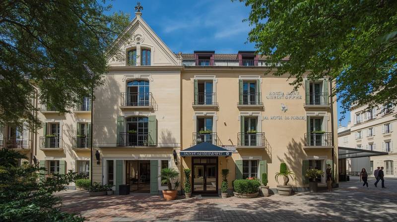 assurance hôtel 4 étoiles Menton, Nice